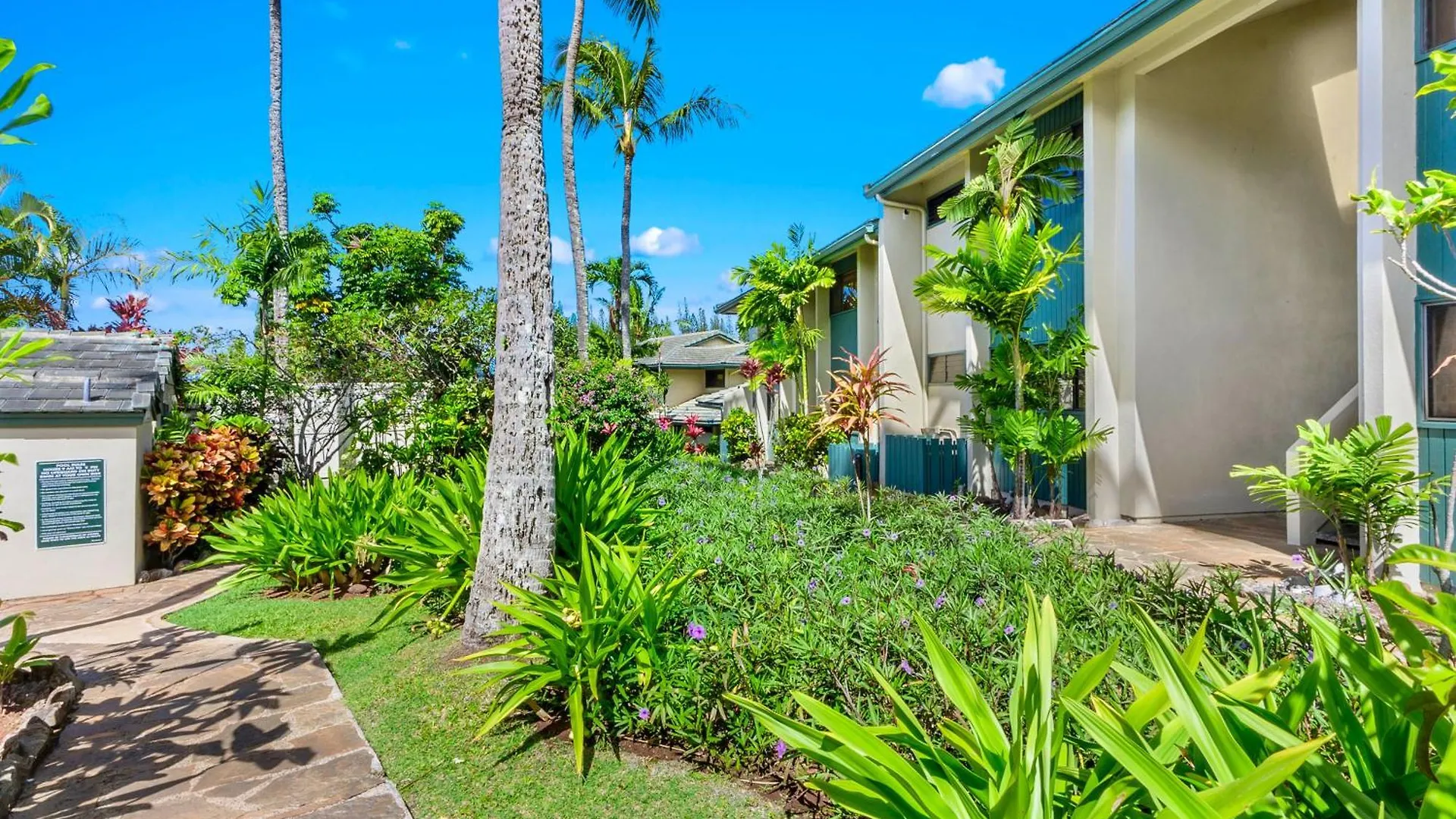 Aparthotel Gardens at West Maui Kapalua 3*,  USA